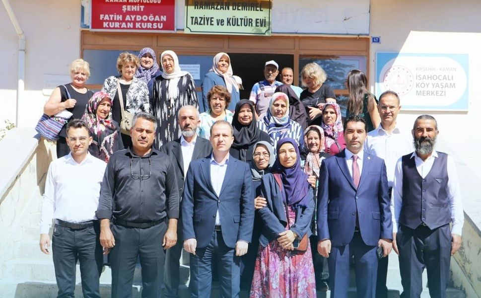 İsahocalı Köyü’nde el sanatları sergisi sanatseverleri büyüledi