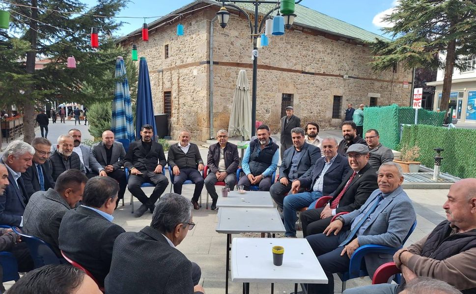 Kırşehir’de siyasiler ve vatandaşlar bir arada