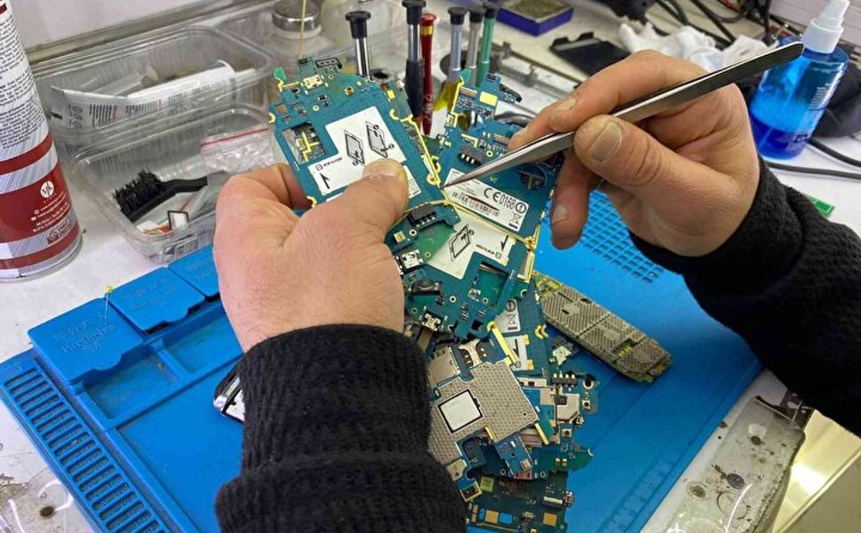 Eski telefonlar altın değeri taşıyor