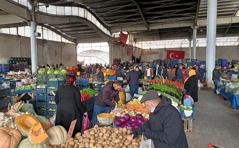 Kışlık sebzeler Kırşehir pazarında hesaplı mıydı?