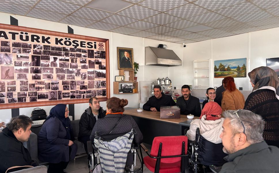 Cemal Kaya: “En büyük engel sevgisizliktir”