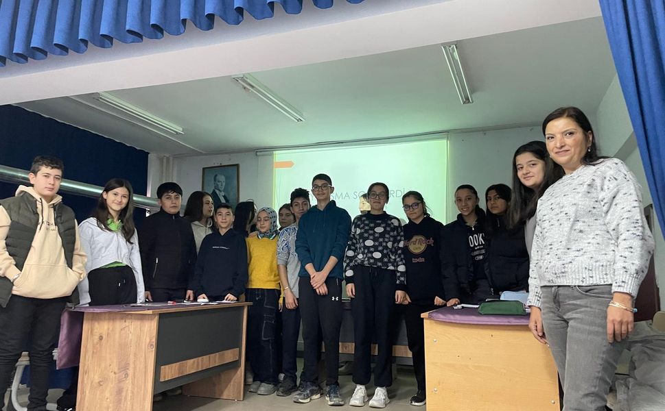 Mucur’da İngilizce Kelime Yarışması Düzenlendi