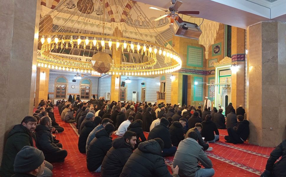 Kırşehir’de Miraç Kandili yoğun katılımla idrak edildi