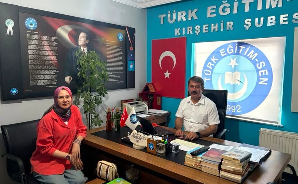 Türk Eğitim-Sen'den hak ve hukuk vurgusu