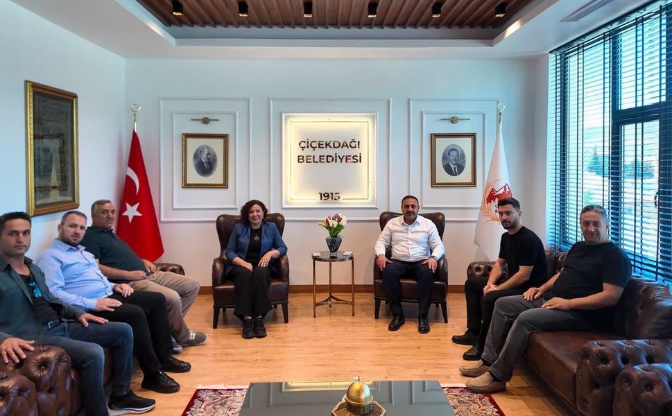 AK Parti heyeti Çiçekdağ’da bir araya geldi!