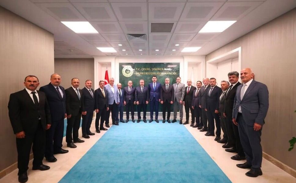 Özbağ Beldesi’ne Çevre ve Üst Yapı Yatırımları İçin Destek Sağlandı