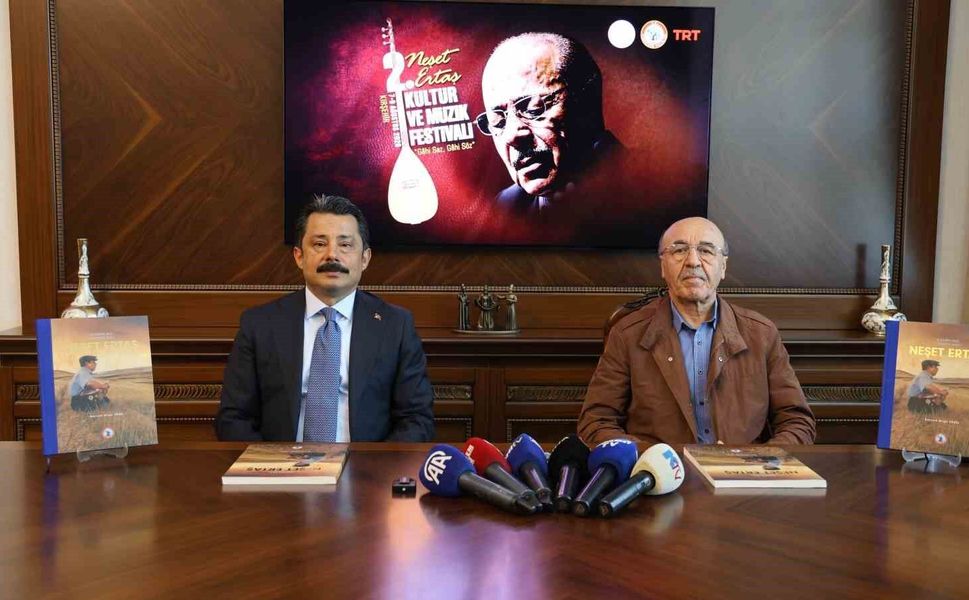 Kırşehir’de Büyük Ozan İçin Özel Kitap Hazırlandı