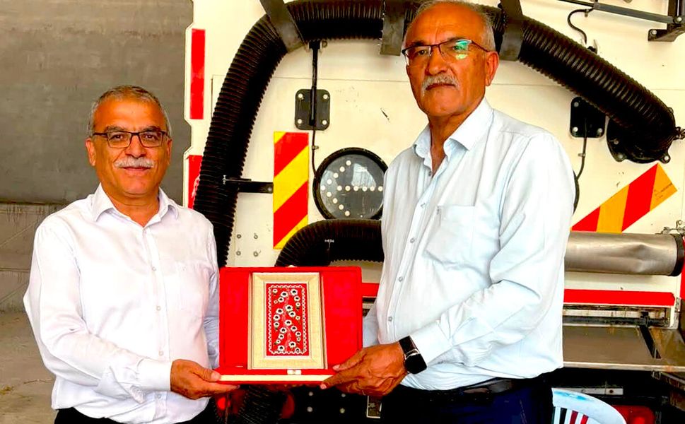 33 yıllık hizmetinin ardından emekliye ayrıldı