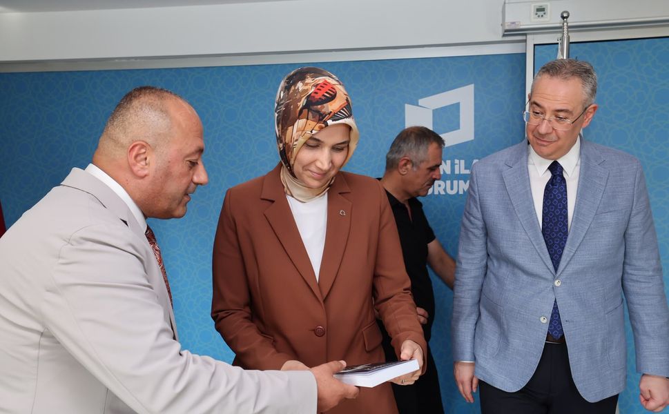 Bakan Yardımcısı Yiğitbaşı'ndan Basın İlan Kurumu'na ziyaret