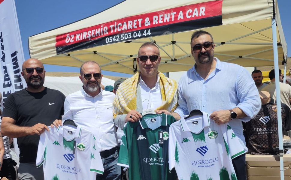 KTSO Başkan Adayı Sarı’dan Kırşehir FSK’ya Kombine ve Forma Desteği