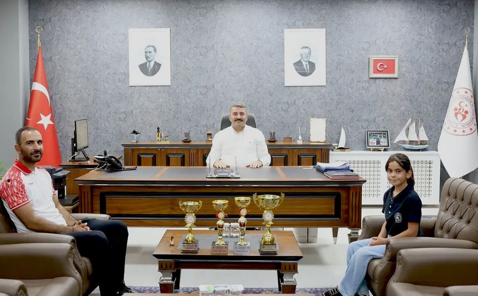 Bozkırın rüzgârı Laçin dümeni zirveye kırdı: Denizi olmayan Kırşehir’den yelken başarısı
