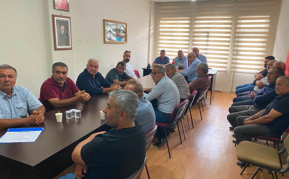 Boztepe’de Üreticilerin Sorunları Masaya Yatırıldı