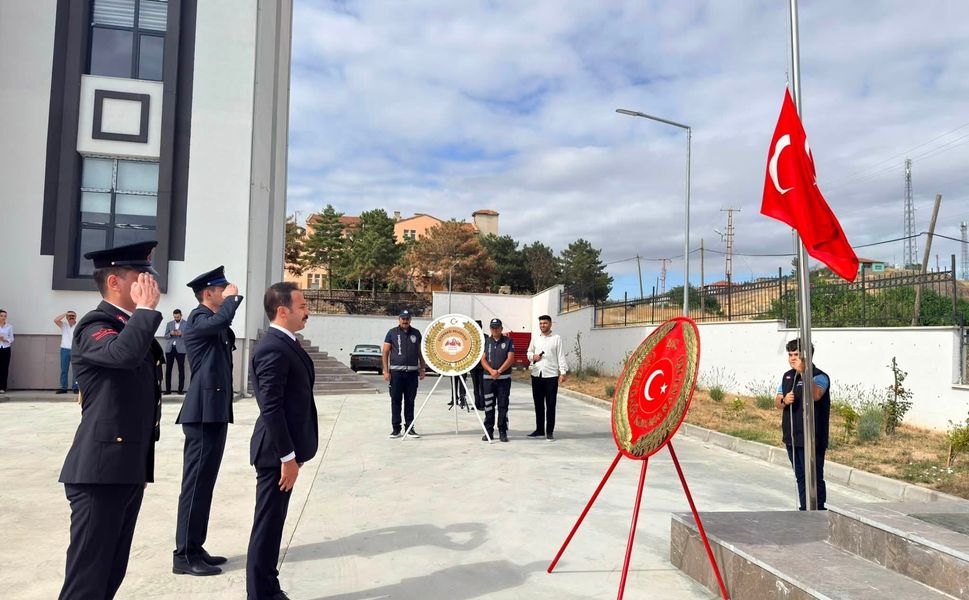 Çiçekdağı’nda 30 Ağustos Zafer Bayramı törenlerle kutlandı