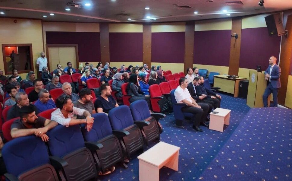 Başhekim Erbesler, Temizlik ve Hasta Karşılama Personeliyle Buluştu