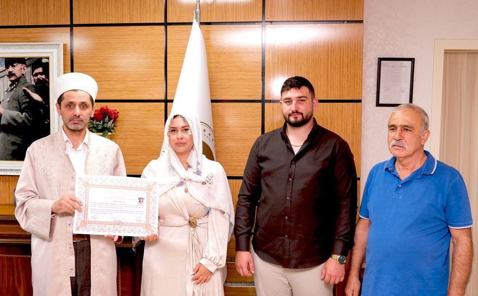 Jennifer, ‘Nisa’ adını alarak Müslüman oldu
