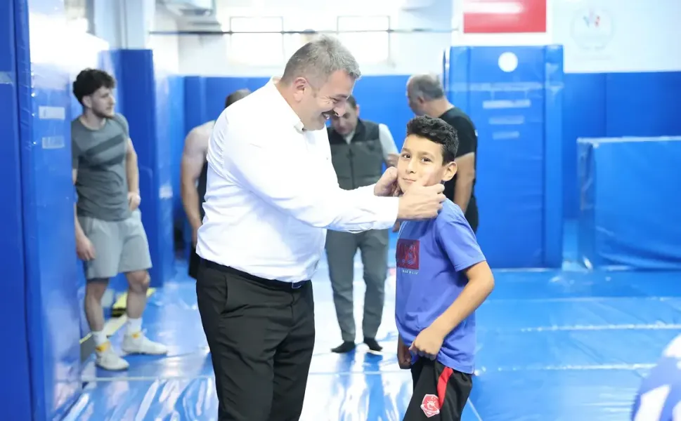 Kırşehir’de geleceğin güreşçileri yetişiyor
