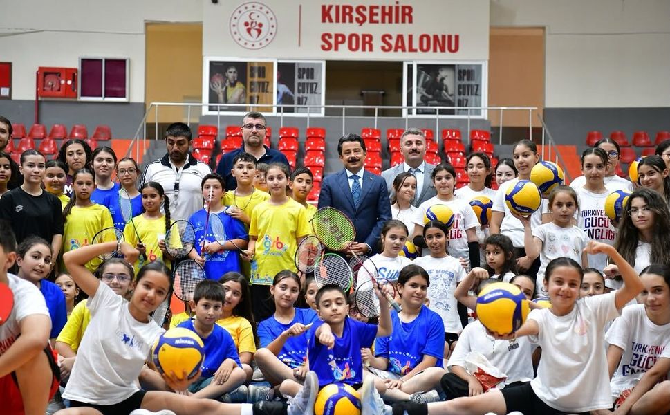 Kırşehir’de yaz spor okullarında çocuklar sporla buluşuyor