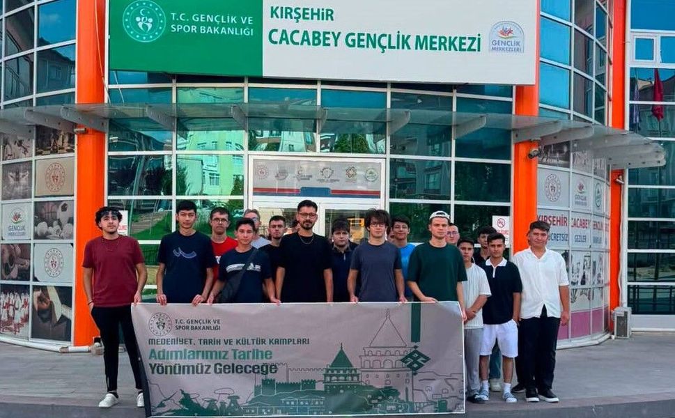 Kırşehir'den Hakkari'ye gençlik köprüsü