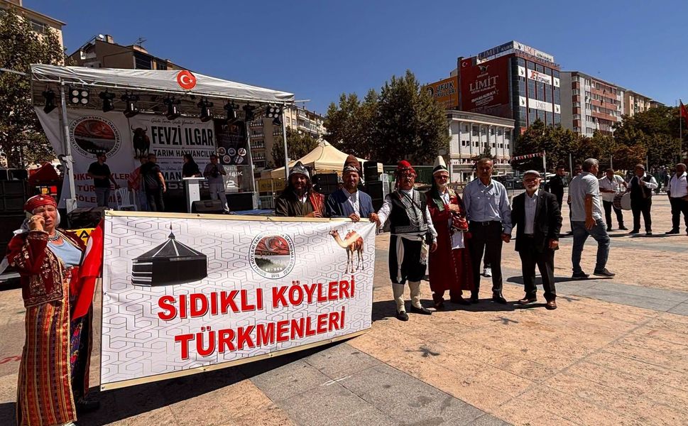 Kırşehir’in kültürel mirası Türkmen Şöleni’nde yaşatıldı