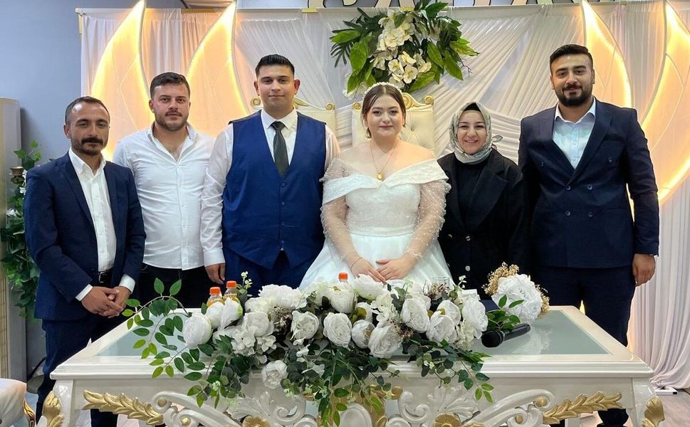 Mustafa ve Niyet bir ömür mutluluğa “Evet” dedi