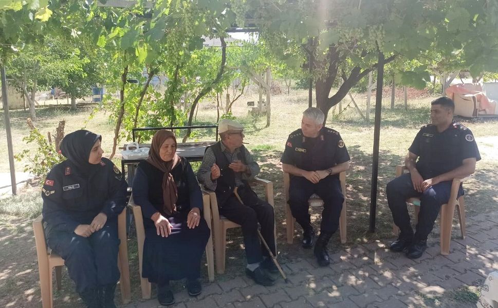 Albay Yıldırım, Şehit Ailesini Yalnız Bırakmadı