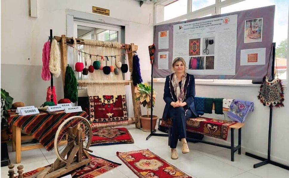 Kim Kimdir? | Meral Gülçiçek Kimdir? Nereli, Kaç Yaşında ve Ne İş Yapıyor?