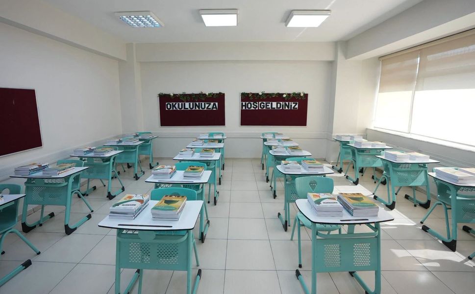 Öğrenci Sıralarına Sevkiyat Başladı