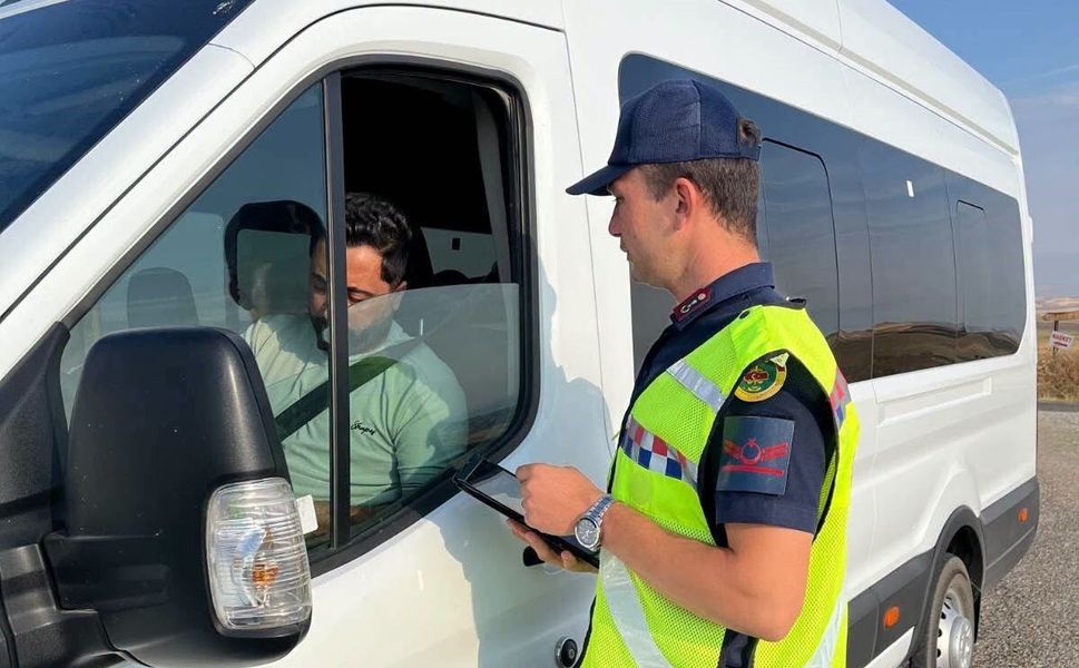 Akpınar’da Okul Servisleri ve Sürücüleri Mercek Altına Alındı