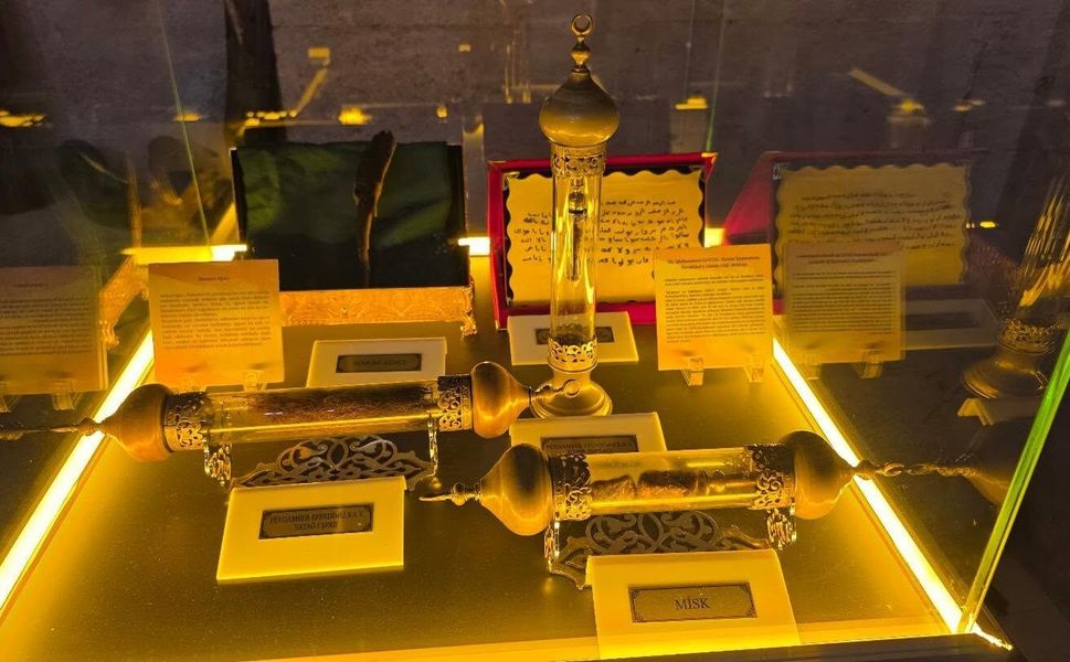 Kutsal Emanetler Kırşehir’de Ziyarete Açıldı