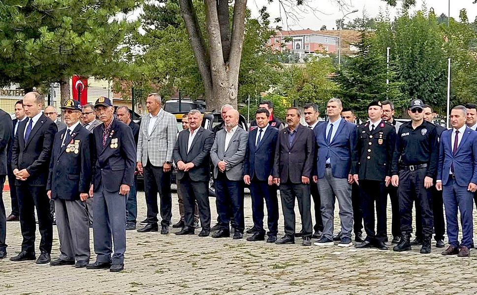 Boztepe’de Gaziler Günü düzenlenen tören ve etkinliklerle kutlandı