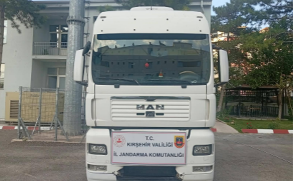 Mucur'da Sahte Şase Tır Yakalandı