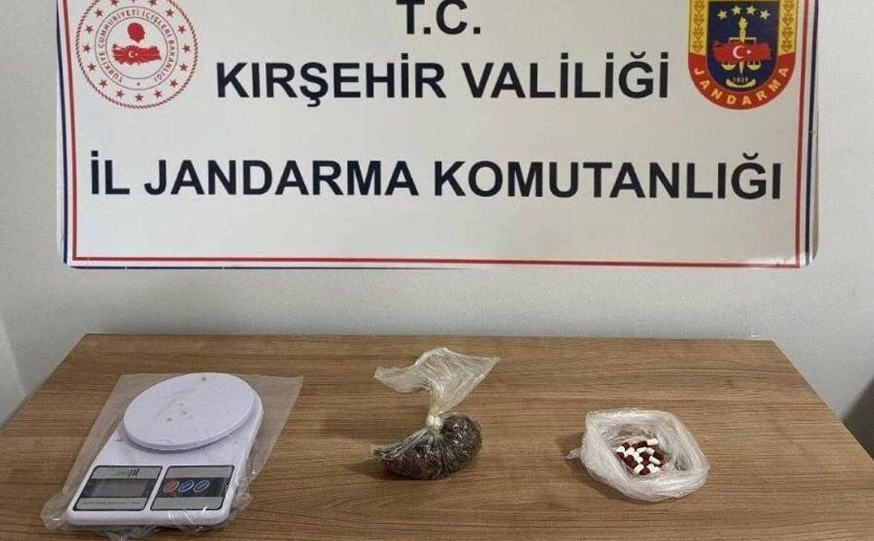 Kaman’da 2 şüpheli yakalandı
