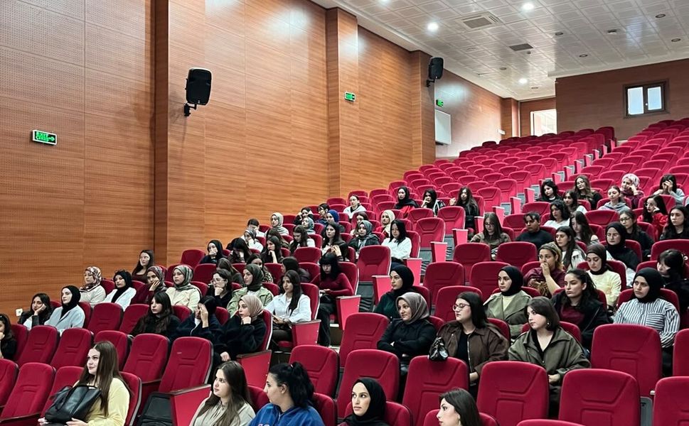 Kırşehir’de genç kadınlara yönelik farkındalık semineri düzenlendi