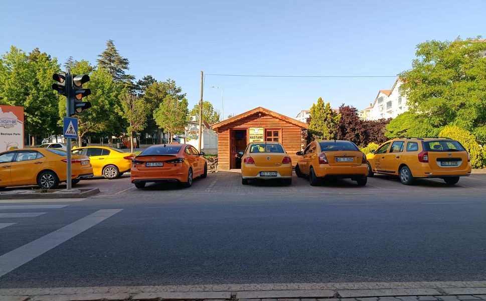 Kırşehir’de taksicilerden akaryakıt zamlarına tepki: “Mesleğimiz can çekişiyor”