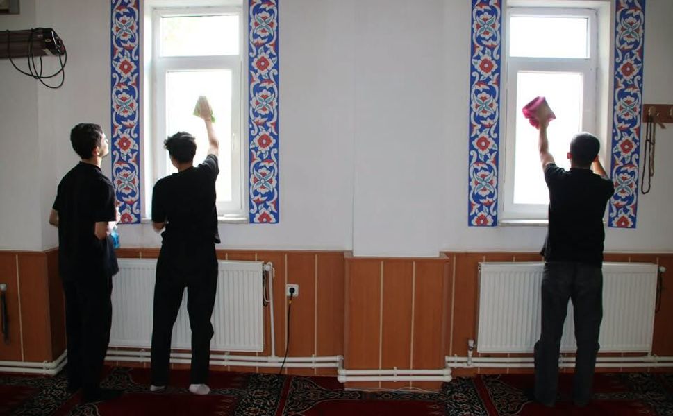 Hem Gönüllere Hem Doğaya Dokundular