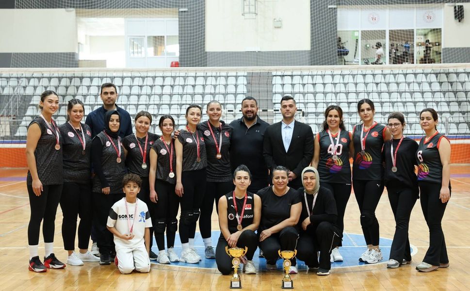 Kırşehir’de Filenin Şampiyonu Kaman Oldu!
