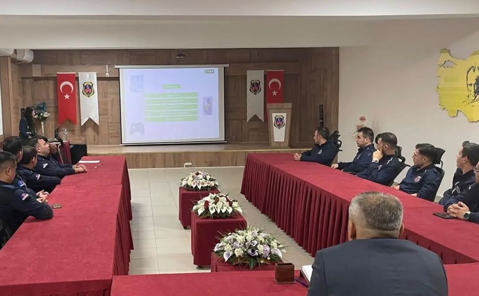 Ceza İnfaz Kurumu Personeline Teknoloji Eğitimi