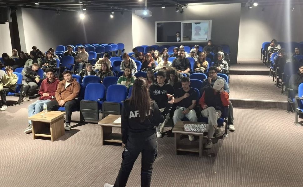 Afetlerin ruhsal izlerini silmek için eğitildiler