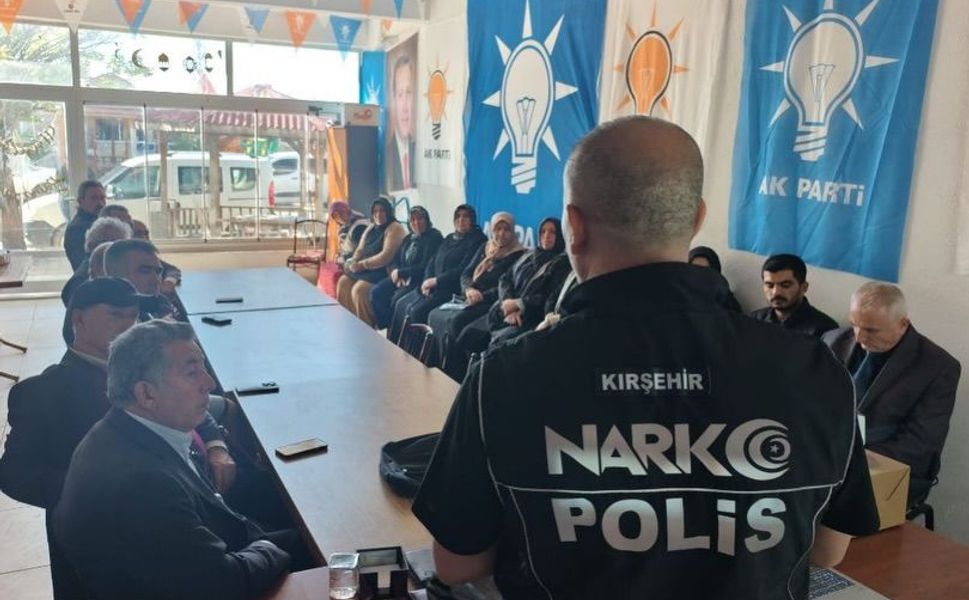 Emniyet'ten Kadın Kollarına Kritik Uyarı