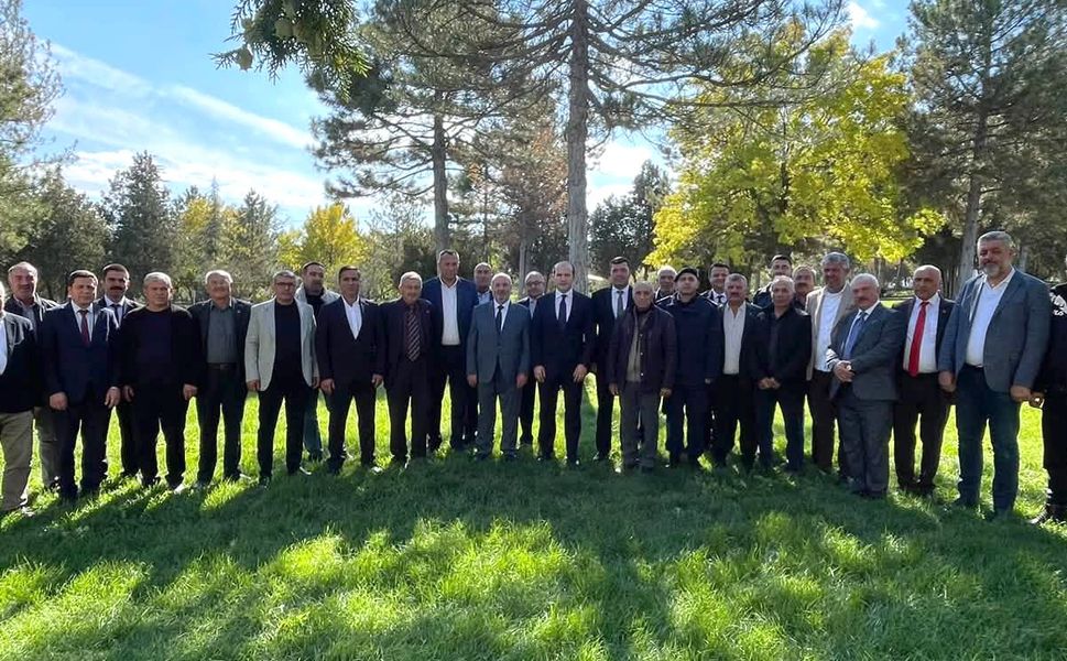 Boztepe’de Muhtarlar Günü coşkusu: Devlet ile vatandaş arasındaki köprü güçleniyor