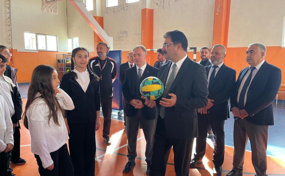 Genel Müdür İşleyen, Kırşehir’de öğrencilerle gönül köprüsü kurdu