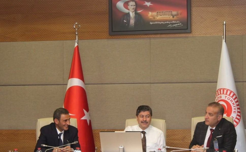 KIRŞEHİR’İN ESNAF VE ÜRETİCİLERİNİN GÜNDEMİ TBMM’DE ELE ALINDI