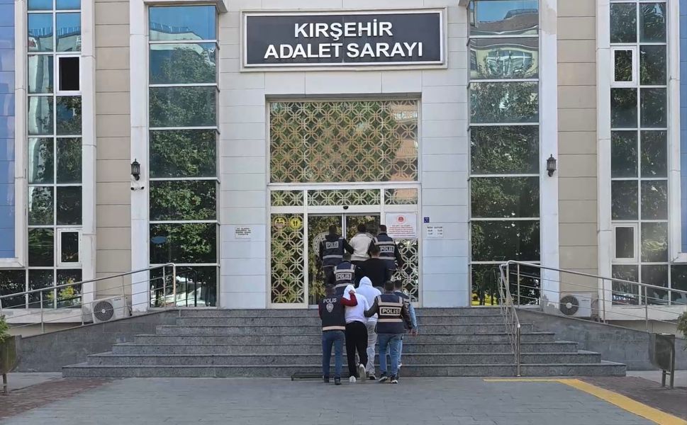 Kırşehir Emniyeti suçlulara göz açtırmıyor