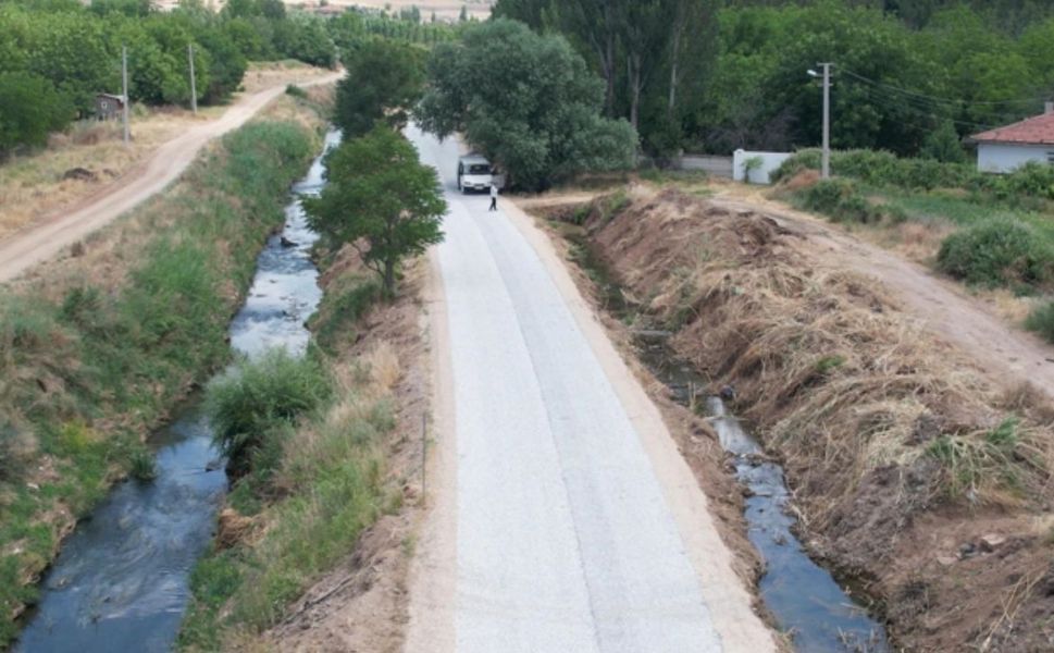 Kırşehir’de Sathi Kaplama Çalışmaları Sürüyor