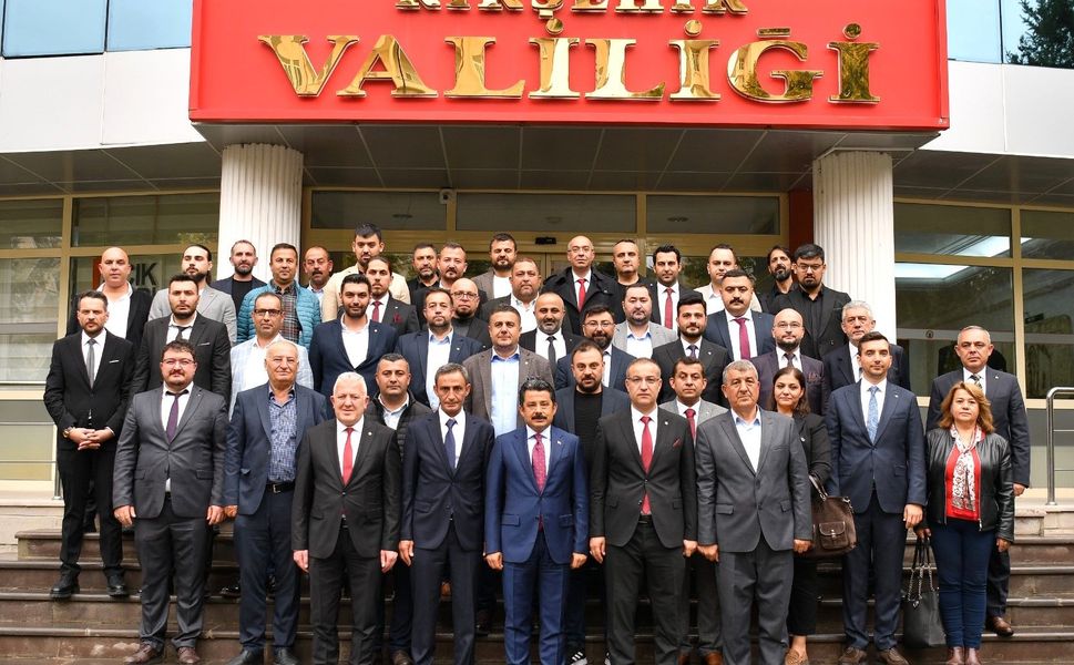 Mazbata sonrasında ilk ziyaretlerini Vali Demiryürek’e gerçekleştirdiler