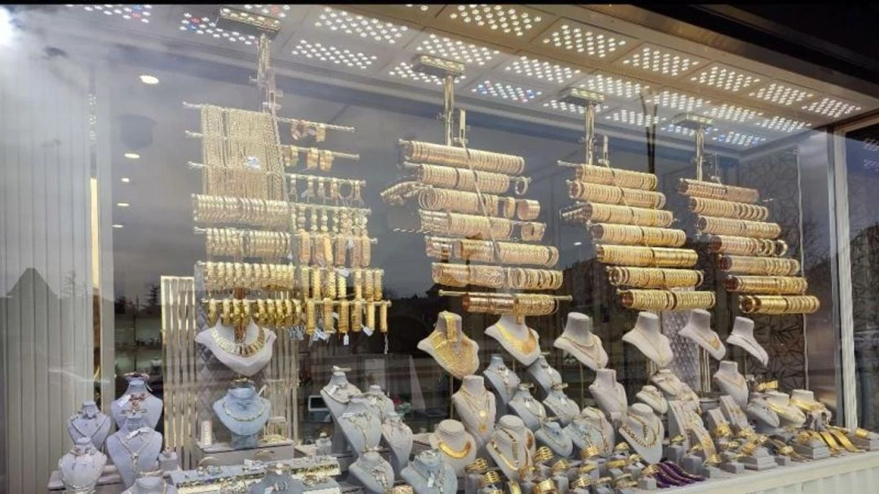 Altınnn