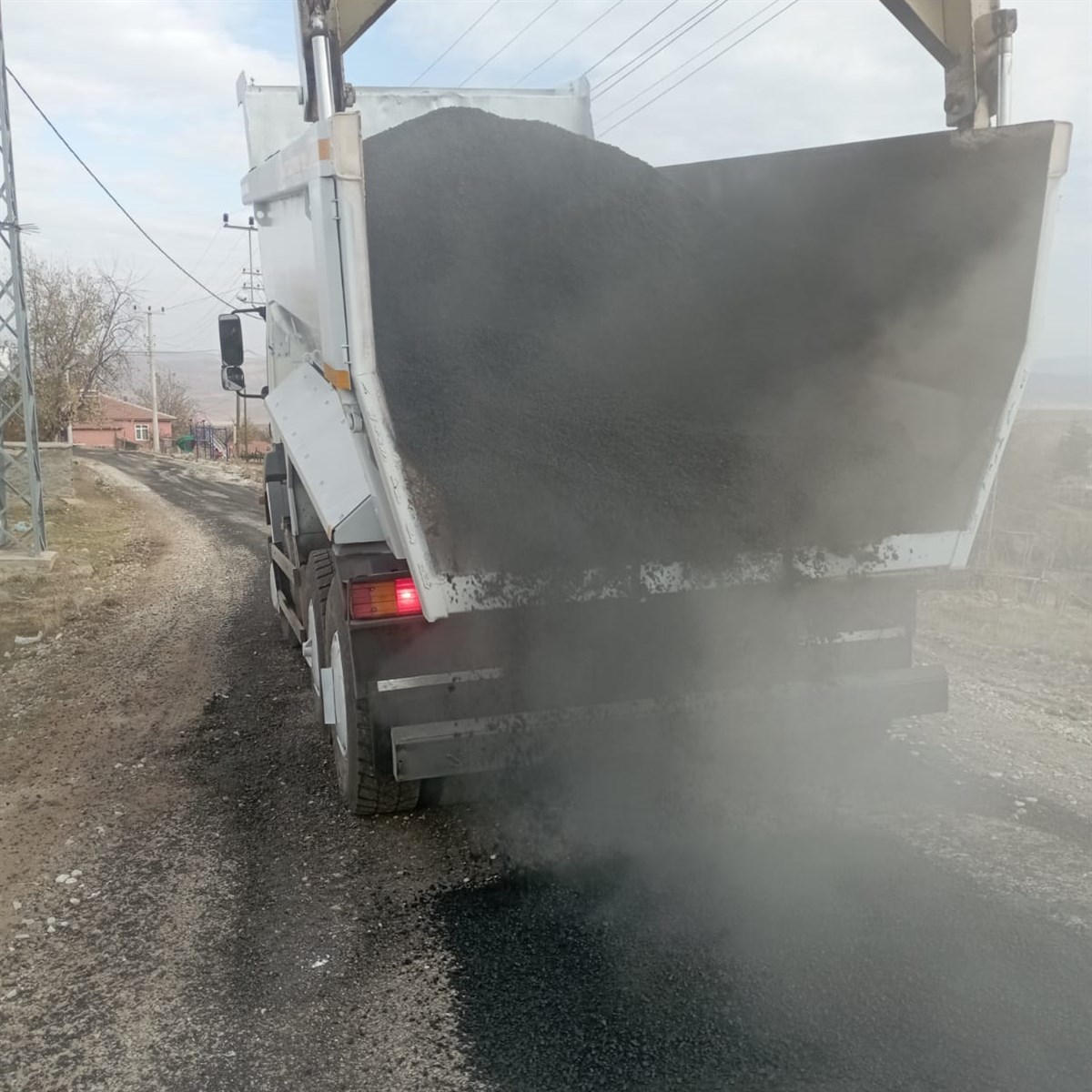 Köy Yollarında Bakım Onarım Çalışması Yapılıyor2