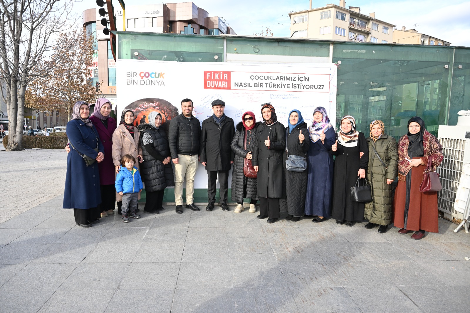 Ekicioğlu, Çocukların Aç Kalmadığı Bir Dünya Diledi2