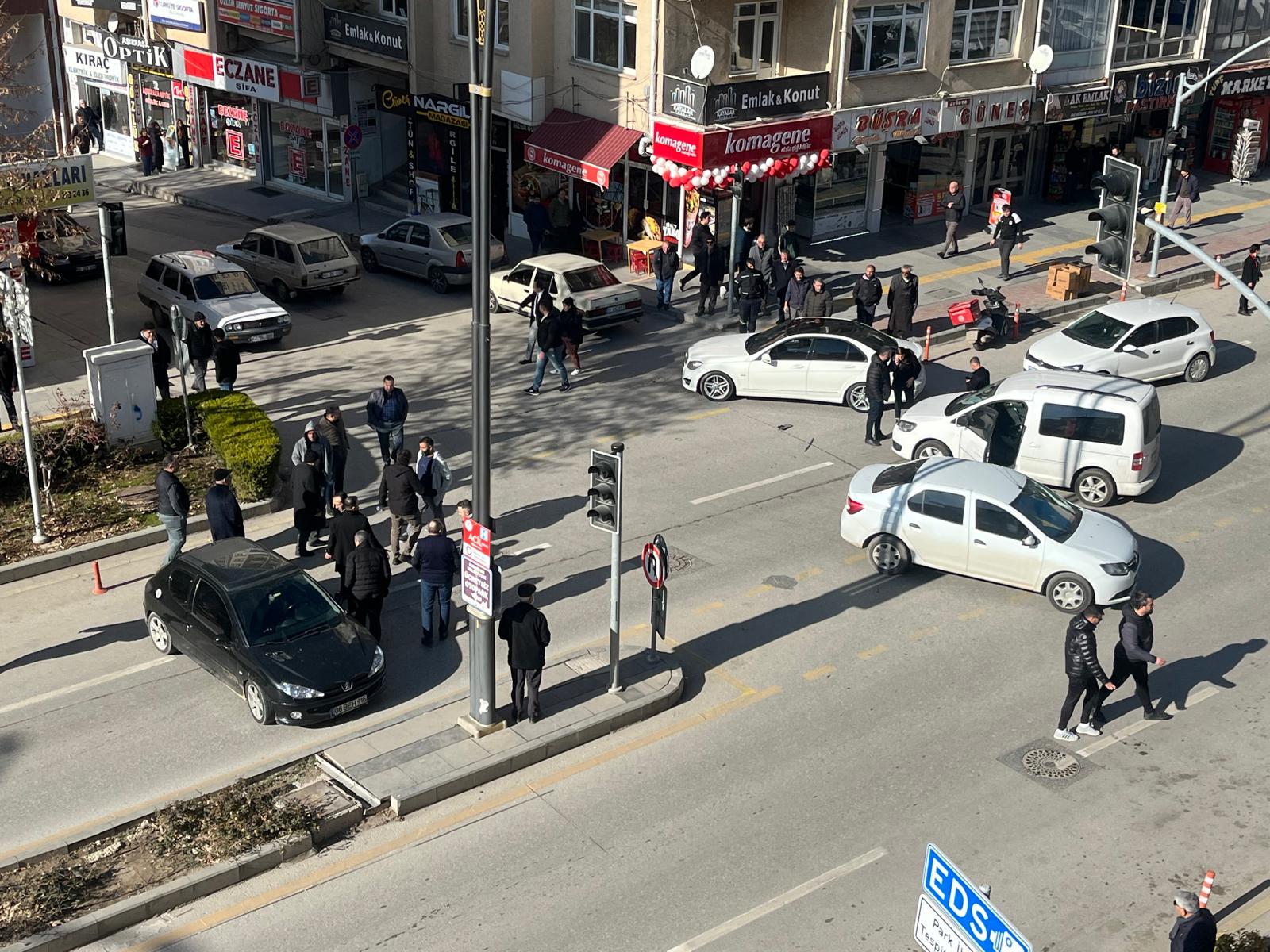 Ankara Caddesi 33