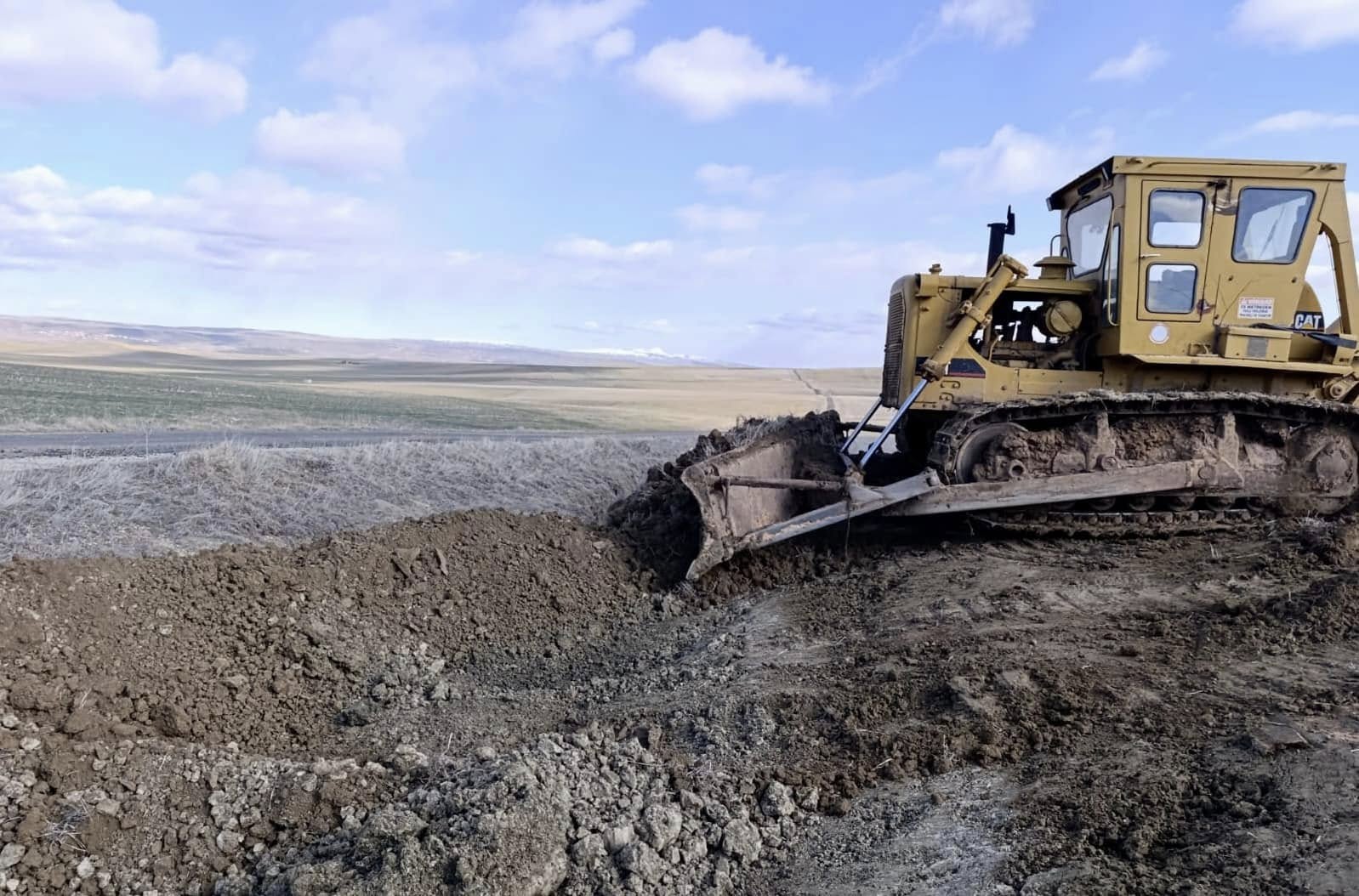 Çiftçilerin Daha Rahat Üretim Ve Ulaşımları Için Destek Oluyorlar2